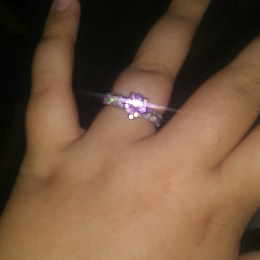 Diamond ring